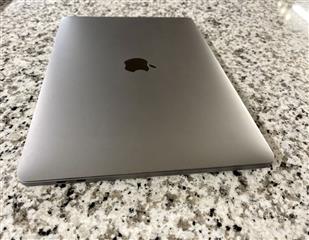 Apple MacBook Pro A2338 13.3